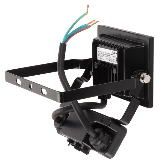 700-nw Прожектор светод, PROFI 230В 20Вт 6500К 2000Лм IP65 с датч движ черн, гарантия 5 лет 53420 8 — изображение 6