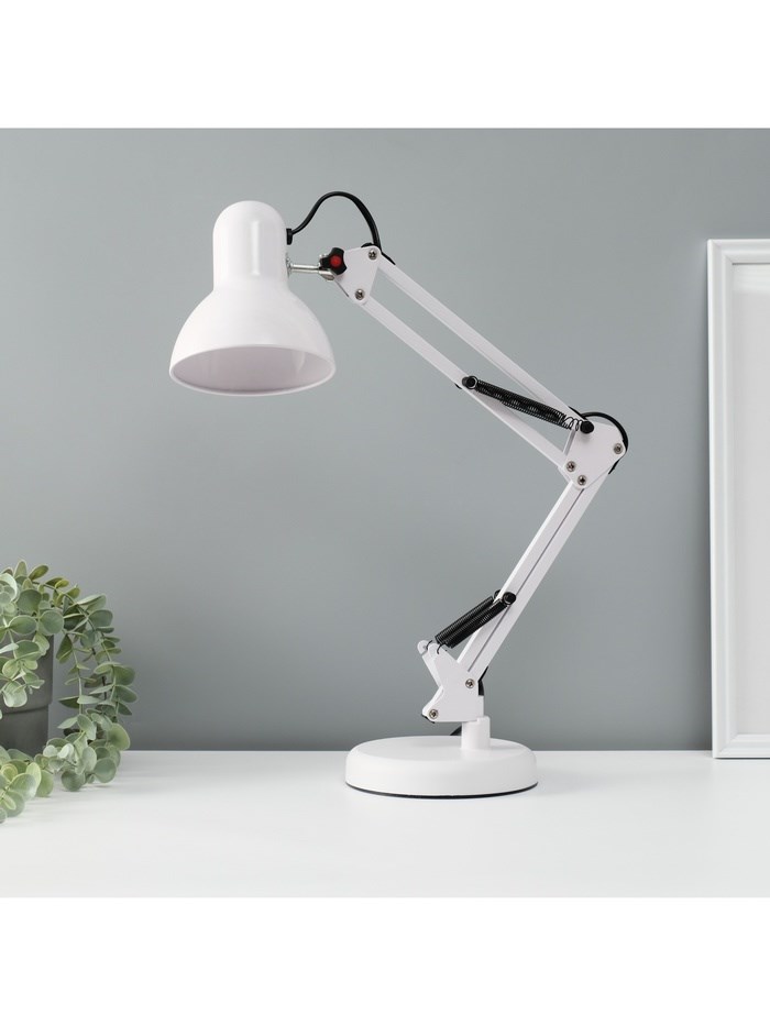 Лампа настольная 810 &quot;Деко, белая&quot; E27 40W RISALUX