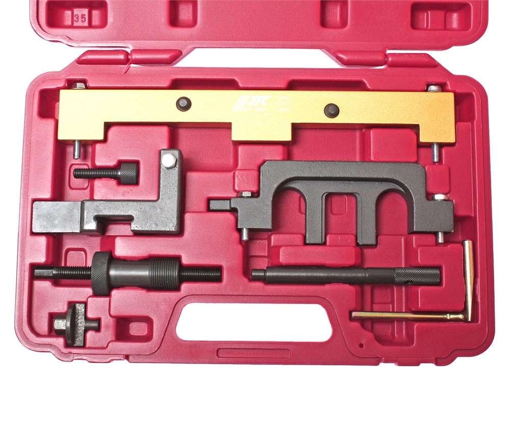 jtc-1558a-1 JTC-1558A - Набор фиксаторов распредвала для установки фаз ГРМ (BMW N42,N46,N46T) JTC - Комплектация
ОЕМ: 11 9 190 – Фиксатор маховика при положении поршня 1-го цилиндра в ВМТ конца такта сжатия.
ОЕМ: 11 9 350 – Шаблон для фиксации VANOS.
ОЕМ: 11 9 2 — изображение 2