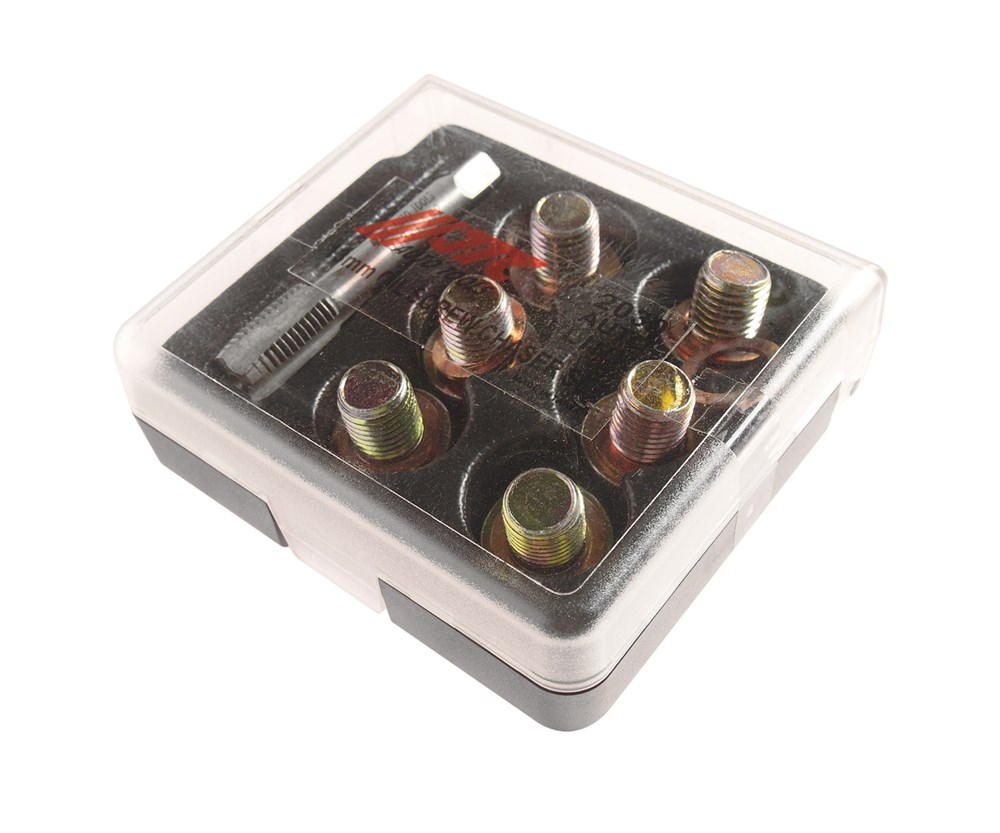 jtc-2030-1 JTC-2030 - Набор инструментов для восстановления резьбы маслосливных отверстий 13мм в боксе JTC - 
Применяется для ремонта поврежденной/сорванной резьбы маслосливных отверстий двигателя размером 12 мм.
Для восстановления резьбы применяется метчик 13 мм. — изображение 2