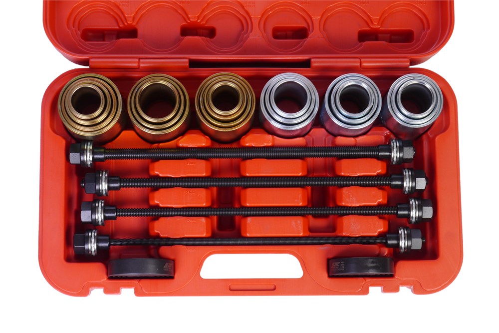 jtc-4091-2 JTC-4091 - Набор инструментов для демонтажа/монтажа сайлентблоков внутр. d=34-72мм универсальный 26 пр. JTC - 
Универсальный набор используется для снятия и установки сайлентблоков и резиновых втулок.
Общее количество предметов в наборе: 26.
Компле — изображение 3