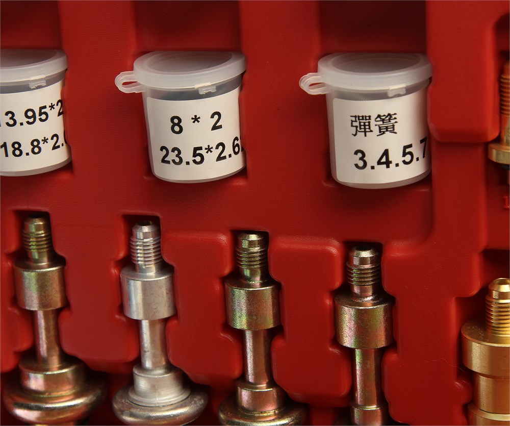 jtc-4707-5 JTC-4707 - Набор адаптеров для тестирования автокондиционера (европейские и американские автомоб.) в кейсе JTC - 
	В набор входят различные адаптеры для тестирования системы кондиционирования на предмет утечек.
	Предназначен для проверки расширительного — изображение 6