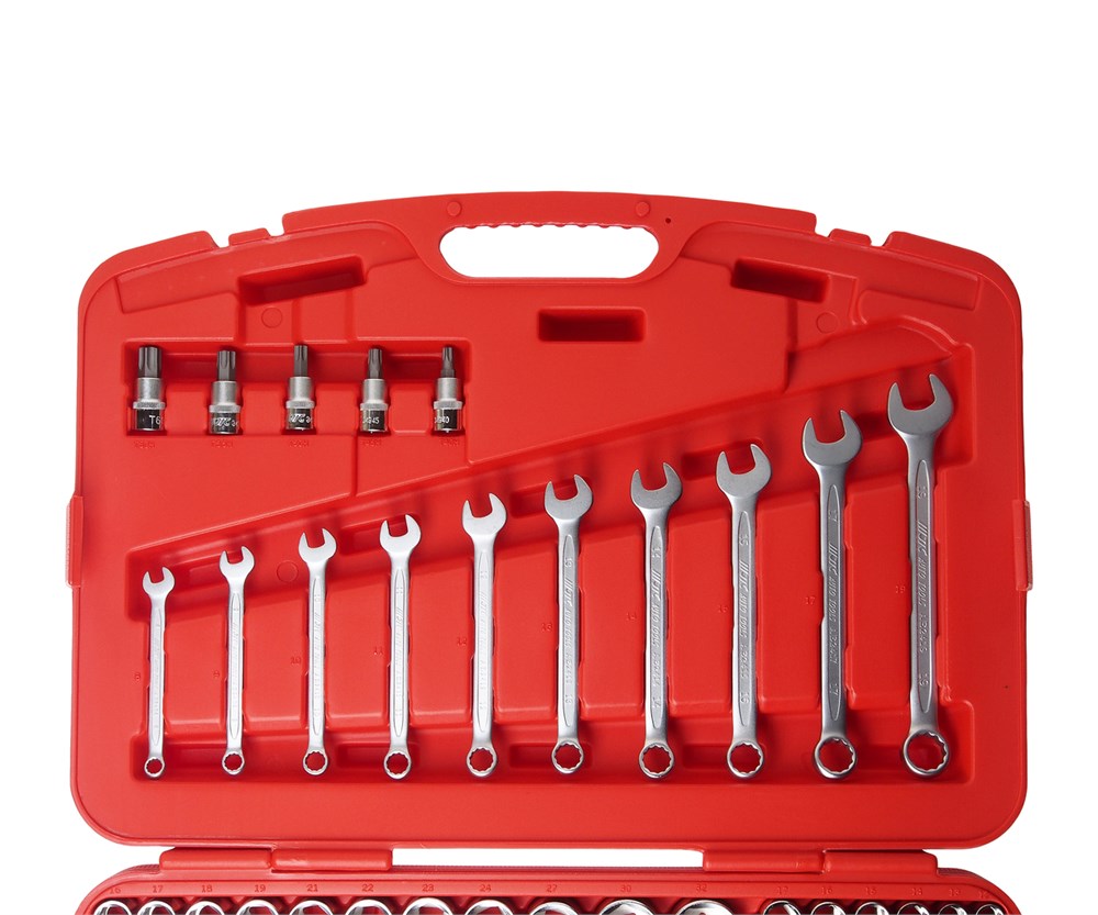 jtc-h123c-2 JTC-H123C - Набор инструментов 123 предмета слесарно-монтажный 1/4",3/8",1/2" 6-ти гран. метрич/дюйм в кейсе JTC - 
	В комплекте:
	
		12 шт. головки ММ 1/4": 4, 4.5, 5, 5.5, 6, 7, 8, 9, 10, 11, 12, 13 мм.
		12 шт. головки IN 1/4": 5/32", 3/16", 7/32", — изображение 3