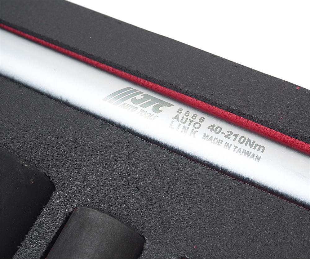 jtc-ui5040-4 JTC-UI5040 - Набор инструментов 40 предметов слесарно-монтажный в ложементе JTC - Состав набора (40 деталей):
JTC-7656 1/2"  гайковерт пневматический ударный (949 N*m.)
JTC-6686 1/2" КЛЮЧ ДИНАМОМЕТРИЧЕСКИЙ 1/2" 40-210НМ 531ММ ДВУХСТОРОННЕГО ДЕЙСТВИЯ — изображение 5