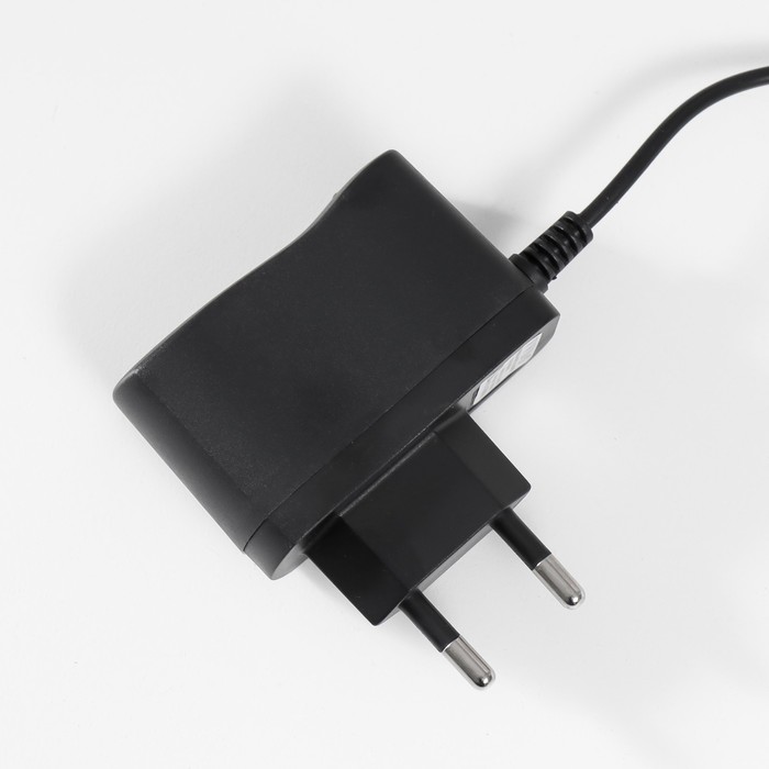 lampa-lupa-h10-dlja-tvorchestva-ledx6-ot-seti-linzy-d12-sm-9369452-8 Лампа-лупа х10 для творчества LEDx6 от сети линзы d=12 см — изображение 9