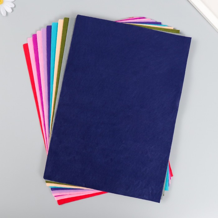 nabor-dekorativnogo-fetra-ampquotrukodelieampquot-21h297-sm-10-listov-180-gr-1-mm-assorti-3-9530827-1 Набор декоративного фетра "Рукоделие" 21х29,7 см, 10 листов, 180 гр, 1 мм, ассорти №3 — изображение 2