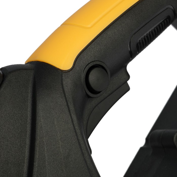 pila-cepnaja-akkumuljatornaja-deko-dkchs-20-besshhetochnaja-20-v-4-ach-10ampquot-25-sm-2150-obmin-10658129-3 Пила цепная аккумуляторная DEKO DKCHS 20, бесщеточная, 20 В, 4 Ач, 10", 25 см, 2150 об/мин — изображение 4