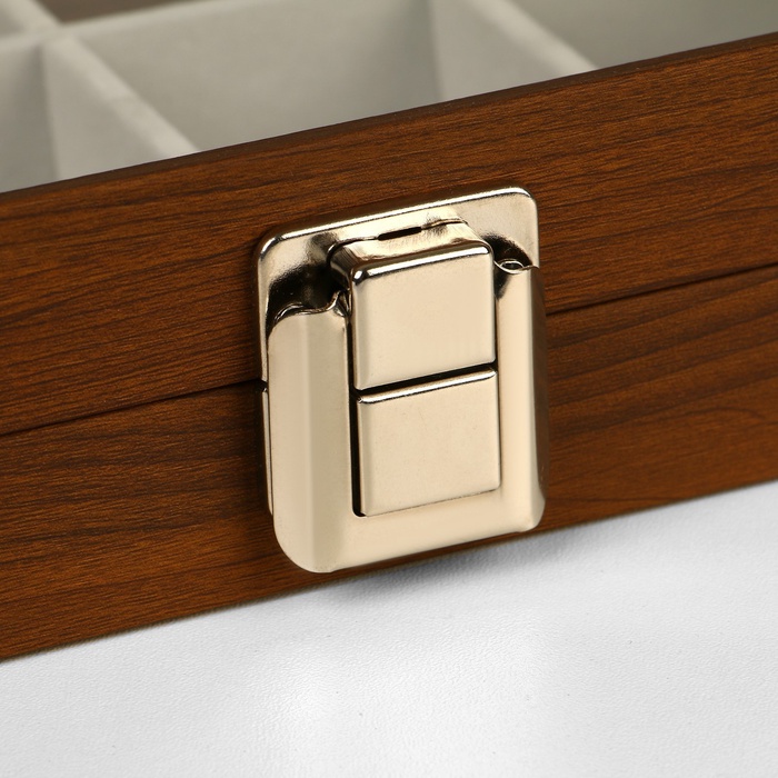 podstavka-dlja-ukrashenij-amp171shkatulkaamp187-12-jacheek-16amp21521amp2155-sm-cvet-seryj-v-dereve-9905746-2 Подставка для украшений «Шкатулка» 12 ячеек, 16×21×5 см, цвет серый в дереве — изображение 3