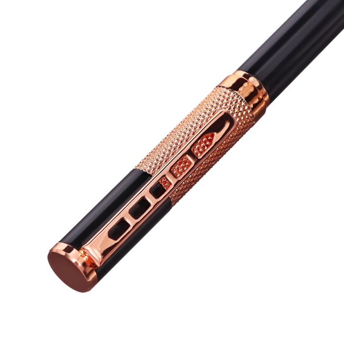 ruchka-podarochnaja-sharikovaja-v-kozhzam-futljare-povorotnaja-stil-korpus-chernyjmed-10562174-3 Ручка подарочная шариковая в кожзам футляре поворотная Стиль корпус черный/медь — изображение 4