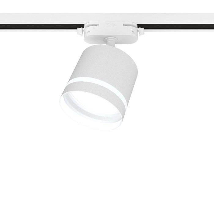 svetilnik-trek-j-artline-povoro-j-85x80mm-gx53-230v-aljumplast-4mamp178-bel-59865-1-ritter-9905133-1 Светильник трек-й ARTLINE поворо-й 85x80mm GX53 230В алюм/пласт 4м² бел 59865 1, Ritter — изображение 2