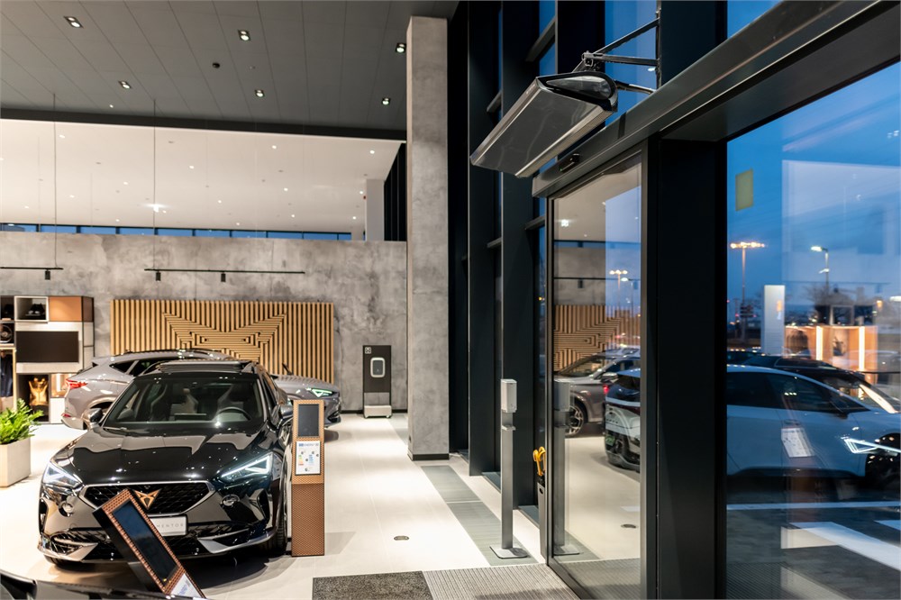 vozdushnaja-zavesa-wing-ii-c100-ec-grafit-win0001027-4 Воздушная завеса WING II C100 EC графит — изображение 5